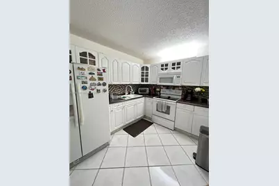 17000 NW 67th Ave #123, Hialeah, FL 33015 - Photo 1