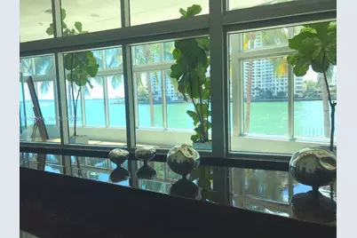 335 S Biscayne Blvd #2406, Miami, FL 33131 - Photo 1