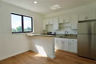 337 SW 5th Ave, Miami, FL 33130 - Photo 1