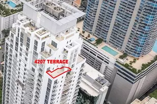 1060 Brickell Ave, Miami, FL 33131 - Photo 1