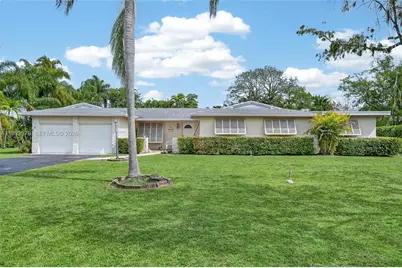 10753 SW 118th St, Miami, FL 33176 - Photo 1