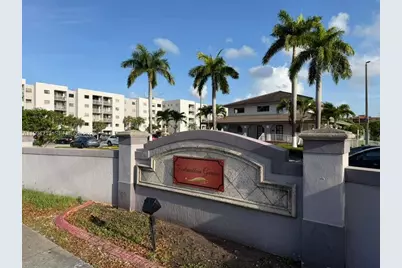 8185 NW 7th St #517, Miami, FL 33126 - Photo 1
