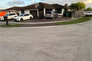 14880 SW 56th Terrace, Miami, FL 33193 - Photo 1