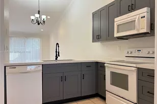 6702 NW 190th St, Hialeah, FL 33015 - Photo 1
