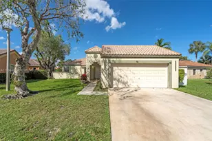 4787 NW 1st Dr, Deerfield Beach, FL 33442 - Photo 1
