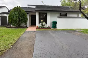 15022 SW 127th Pl, Miami, FL 33186 - Photo 1