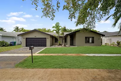 7201 NW 46th Ct #7201, Lauderhill, FL 33319 - Photo 1