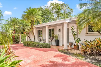 8541 SW 87th Ct, Miami, FL 33173 - Photo 1
