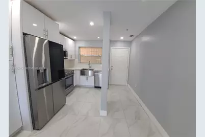 453 SW 2nd St #306C, Miami, FL 33130 - Photo 1