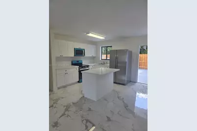 443 NW 23rd Pl #0, Miami, FL 33125 - Photo 1