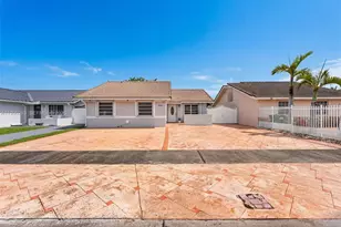 14747 SW 82nd St, Miami, FL 33193 - Photo 1