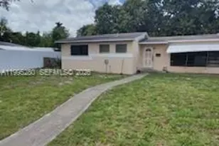 18640 NW 11th Rd, Miami Gardens, FL 33169 - Photo 1