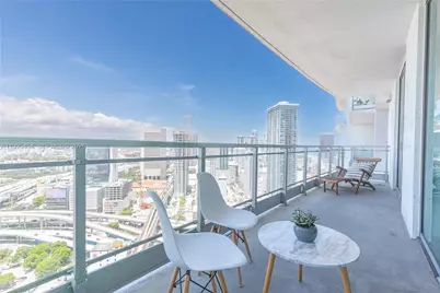 90 SW 3rd St #3806, Miami, FL 33130 - Photo 1