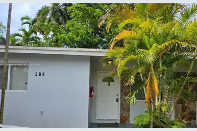 209 SW 9th St #209, Hallandale Beach, FL 33009 - Photo 1