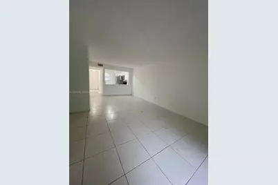 861 NE 209th Ter #204-24, Miami, FL 33179 - Photo 1