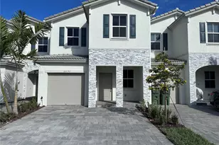 2671 SE 10th St, Homestead, FL 33035 - Photo 1