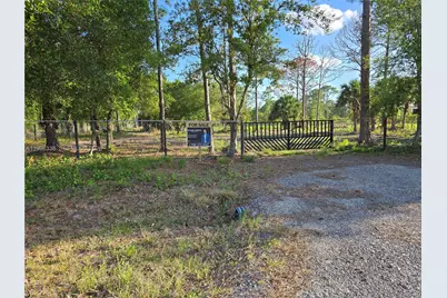466 Hunting Club Ave, Clewiston, FL 33440 - Photo 1