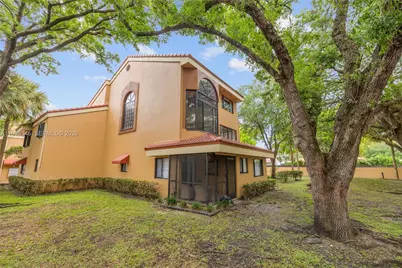 15485 N Miami Lakeway N #208-2, Miami Lakes, FL 33014 - Photo 1