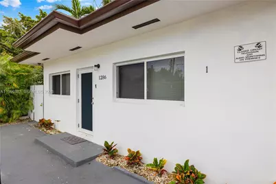 1286 NE 109th St #1, Miami, FL 33161 - Photo 1