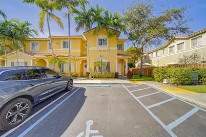 8432 NW 107th Ct #11-35, Doral, FL 33178 - Photo 1