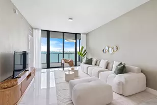 700 NE 24th St, Miami, FL 33137 - Photo 1