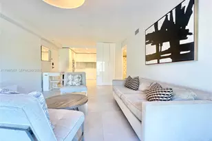7832 Collins Ave, Miami Beach, FL 33141 - Photo 1