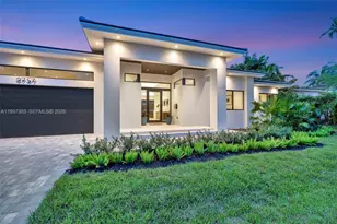 2757 NE 34th St, Fort Lauderdale, FL 33306 - Photo 1