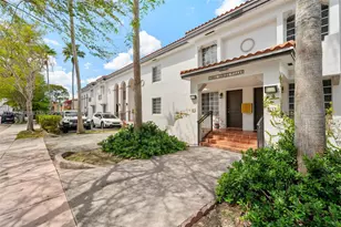 21 Madeira Ave, Coral Gables, FL 33134 - Photo 1