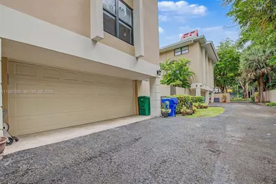 2000 Brickell Ave #2004, Miami, FL 33129 - Photo 1