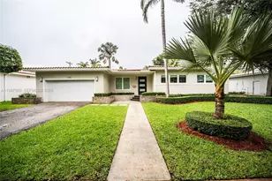 1315 San Ignacio Ave, Coral Gables, FL 33146 - Photo 1