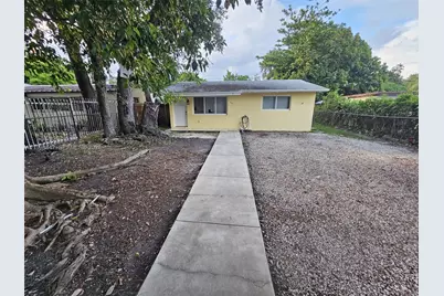 1857 NW 113th Ter #1857, Miami, FL 33167 - Photo 1