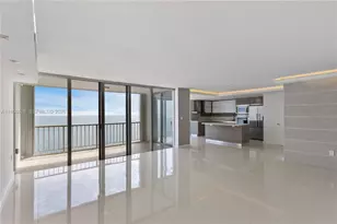 881 Ocean Dr, Key Biscayne, FL 33149 - Photo 1