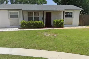 6350 SW 3rd St, Pembroke Pines, FL 33023 - Photo 1