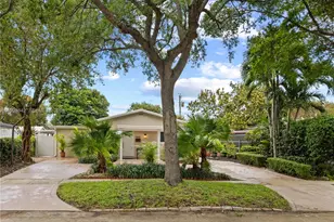 6665 NW 39th St, Virginia Gardens, FL 33166 - Photo 1