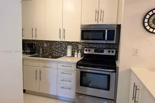 468 NE 206th Ln, Miami, FL 33179 - Photo 1