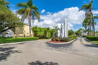 6845 SW 45th Ln #201, Miami, FL 33155 - Photo 1
