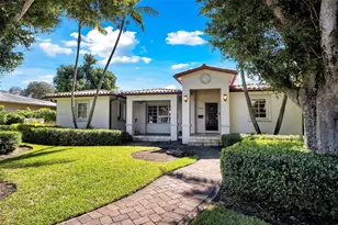 1160 NE 98th St, Miami Shores, FL 33138 - Photo 1