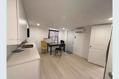 15841 NW 18th Pl #B, Miami Gardens, FL 33054 - Photo 1
