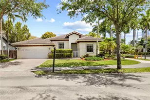11339 NW 71st St, Doral, FL 33178 - Photo 1