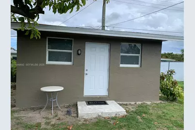 19121 NE Miami Ct #2, Miami, FL 33179 - Photo 1