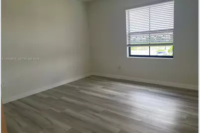 1386 NE 3rd Ave, Florida City, FL 33034 - Photo 1