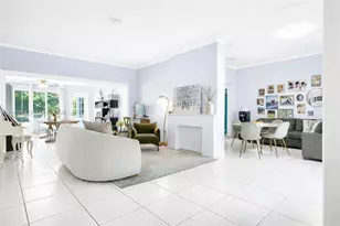 820 W 43rd Ct, Miami Beach, FL 33140 - Photo 1