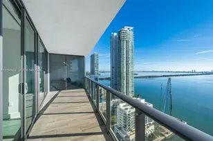 460 NE 28th St, Miami, FL 33137 - Photo 1