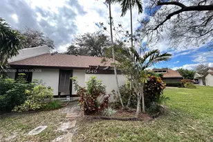 1540 NW 98th Terrace, Pembroke Pines, FL 33024 - Photo 1