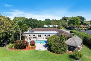 10740 SW 74th Ct, Pinecrest, FL 33156 - Photo 1
