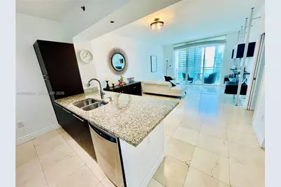 950 Brickell Bay Dr #3703, Miami, FL 33131 - Photo 1