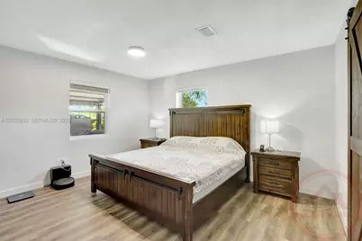 11240 SW 60th Ter, Miami, FL 33173 - Photo 1