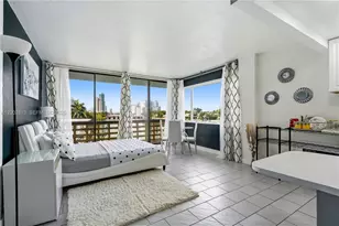 6484 Indian Creek Dr, Miami Beach, FL 33141 - Photo 1