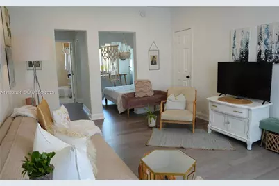 1227 Euclid Ave #7, Miami Beach, FL 33139 - Photo 1