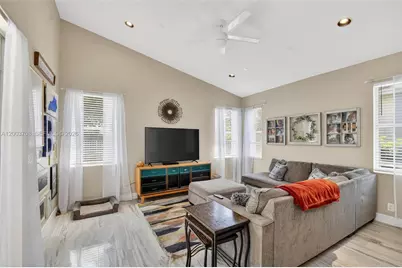 7579 Via Luria, Lake Worth, FL 33467 - Photo 22